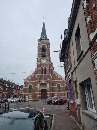 Église catholique Notre-Dame-de-Lourdes à Lille à Lille