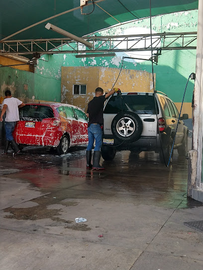 Nas-Car Wash