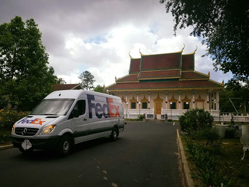 Shipping and Mailing Service «FedEx Ship Center», reviews and photos, 3736 Salisbury Rd, Jacksonville, FL 32216, USA