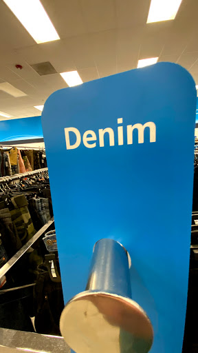 Clothing Store «Ross Dress for Less», reviews and photos, 3300 S Glenstone Ave, Springfield, MO 65804, USA