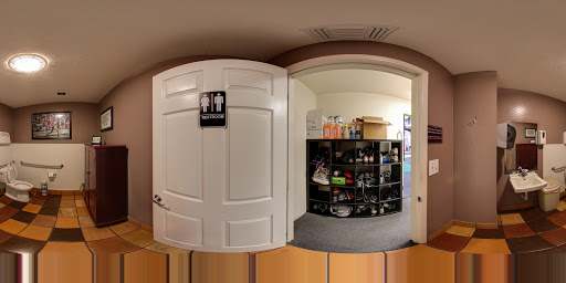 Gym «Aquila Fitness Home of CrossFit East Sac», reviews and photos, 891 57th St, Sacramento, CA 95819, USA