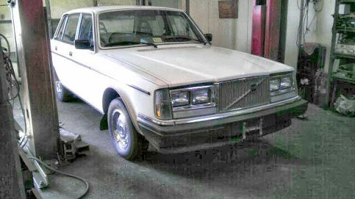 Auto Repair Shop «European Motors Inc», reviews and photos, 141 Harpersville Rd, Newport News, VA 23601, USA