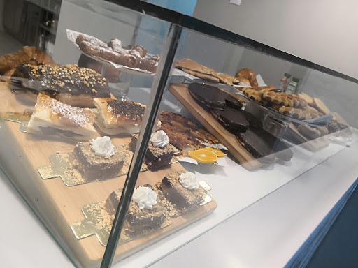 Información y opiniones sobre Cafetería EpiCentro de Huelva