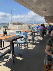 Atmosphère du Restaurant L'arrêt au Port à Cagnes-sur-Mer - n°4