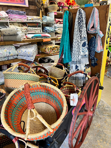 Gift Shop «Beech Spring Gift Shop», reviews and photos, 11600 Lee Hwy, Sperryville, VA 22740, USA