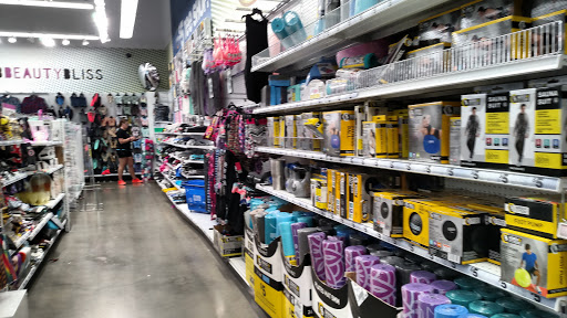 Variety Store «Five Below», reviews and photos, 245 S Stewart Rd, Liberty, MO 64068, USA