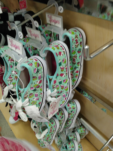 Discount Store «Factory 2-U (Fallas Discount Stores)», reviews and photos, 3600 Gus Thomasson Rd #175, Mesquite, TX 75150, USA