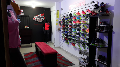 TENIS JONFER TIENDA DEPORTIVA