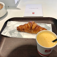 Croissant du Café illy à Paris - n°7