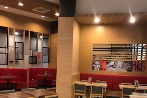 Pizza Hut Restaurant Aeon Seri Manjung image