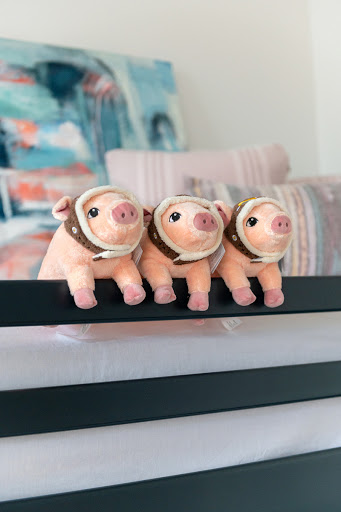 Furniture Store «Circle Furniture - Cambridge», reviews and photos, 199 Alewife Brook Pkwy, Cambridge, MA 02138, USA