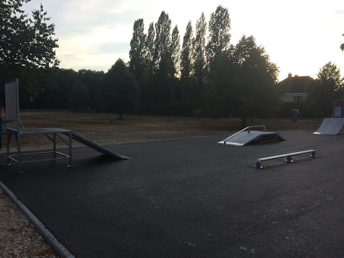 Skatepark Armeau à Armeau