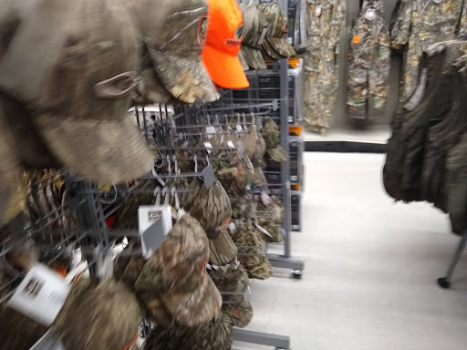 Sporting Goods Store «Academy Sports + Outdoors», reviews and photos, 1777 Martin Luther King Blvd, Houma, LA 70360, USA