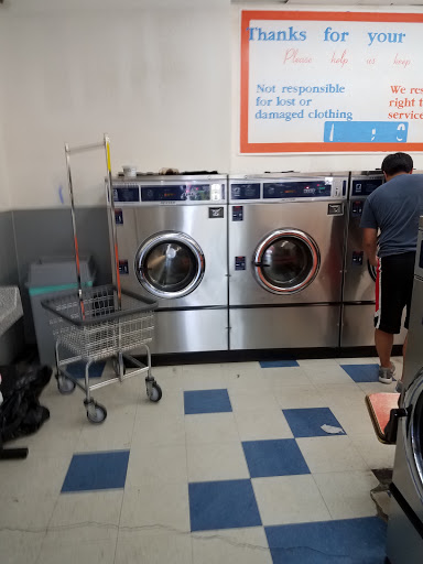 Laundromat «Elk Grove Launderland», reviews and photos, 8767 Elk Grove Blvd, Elk Grove, CA 95624, USA