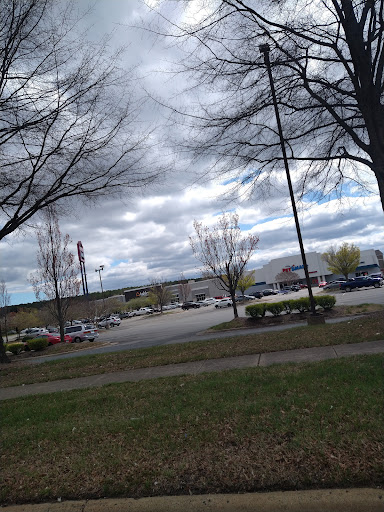 Pet Supply Store «PetSmart», reviews and photos, 1421 Carl D Silver Parkway, Fredericksburg, VA 22401, USA