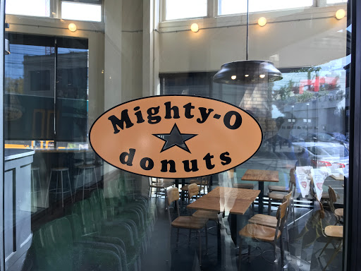 Donut Shop «Mighty-O Donuts Capitol Hill», reviews and photos, 1400 12th Ave, Seattle, WA 98122, USA