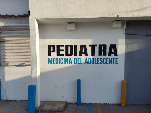 Pediatra Dr. Jorge Alonso Lopez Carrasco Medicina Adolescentes y Ginecología en niñas - Adolescentes