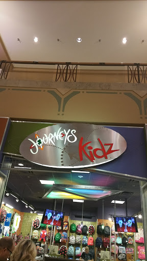 Shopping Mall «Superstition Springs Center», reviews and photos, 6555 E Southern Ave, Mesa, AZ 85206, USA