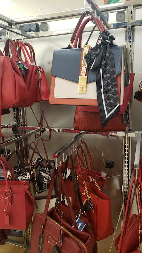 Department Store «Marshalls», reviews and photos, 1131 Hammond Dr NE, Atlanta, GA 30328, USA