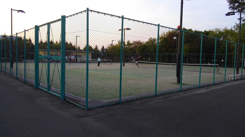 昭和公園テニスコート
