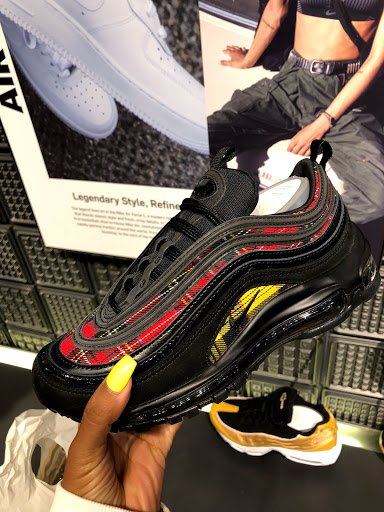 Stores to buy women's white sneakers Atlanta
