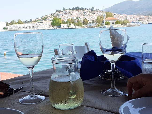 Taverna Seretis - Wedding Receptions at Poros Island. Breakfast & Meals