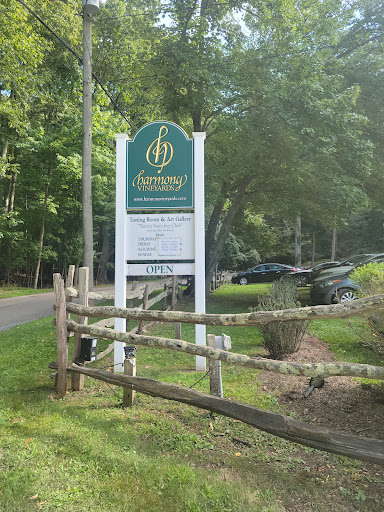 Vineyard «Harmony Vineyards», reviews and photos, 169 Harbor Rd, St James, NY 11780, USA
