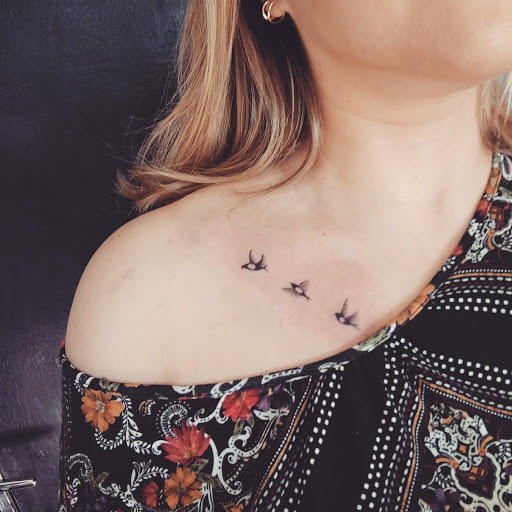 Logo da empresa - Arte Nova Tattoo Studio