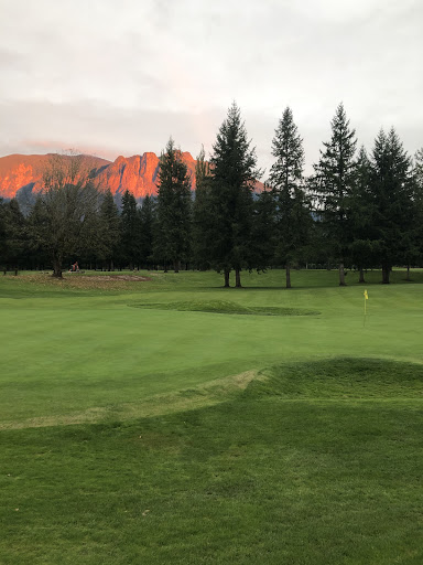 Golf Course «Mount Si Golf Course», reviews and photos, 9010 Boalch Ave SE, Snoqualmie, WA 98065, USA