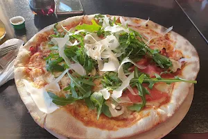 Pizzeria Steinofen image