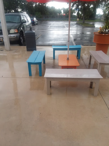 Ice Cream Shop «Twistee Treat Sebring», reviews and photos, 33711 Grand Prix Dr, Sebring, FL 33870, USA