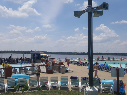 Water Park «Raging Rivers WaterPark», reviews and photos, 100 Palisades Pkwy, Grafton, IL 62037, USA