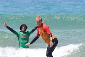 Surf school SurfLab image