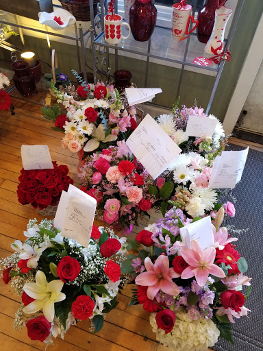 Florist «Agnew Florist-Watertown», reviews and photos, 587 Main St, Watertown, CT 06795, USA