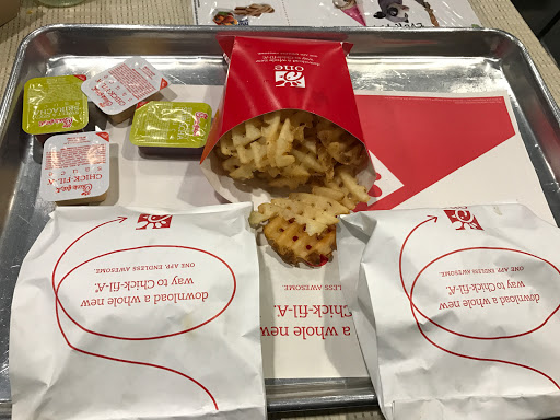Fast Food Restaurant «Chick-fil-A», reviews and photos, 785 116th Ave NE, Bellevue, WA 98004, USA