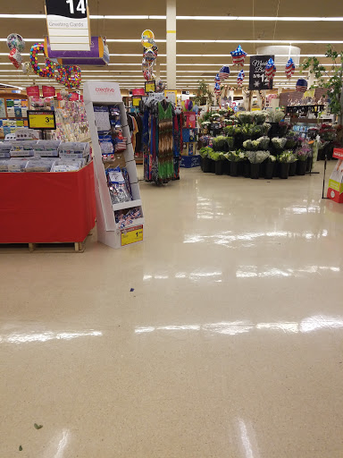 Grocery Store «Jewel-Osco», reviews and photos, 652 Kirk Rd, St Charles, IL 60174, USA