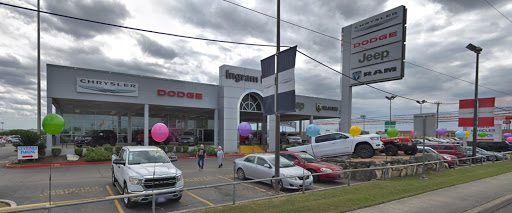 Car Dealer «Ingram Park Chrysler Jeep Dodge RAM», reviews and photos, 7000 NW Loop 410, San Antonio, TX 78238, USA