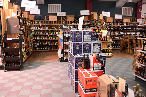 Liquor Store «Paris West Wood Wines & Liquor», reviews and photos, 1220 W Wood St, Paris, TN 38242, USA