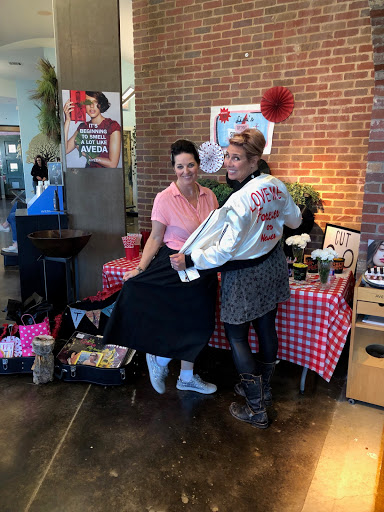 Beauty Salon «DV8 The Salon», reviews and photos, 909 S Main St, Grapevine, TX 76051, USA