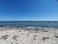 Foto van Akrogen Beach met recht en lang