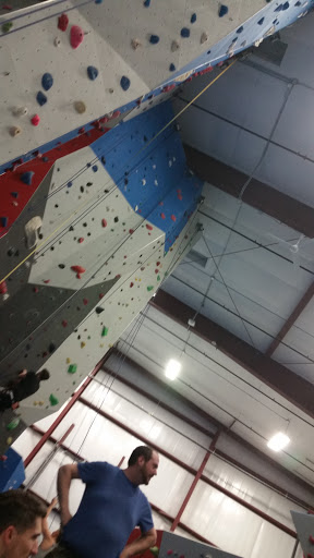 Gym «Gravity Vault Indoor Rock Gyms», reviews and photos, 6 Neptune Rd, Poughkeepsie, NY 12601, USA