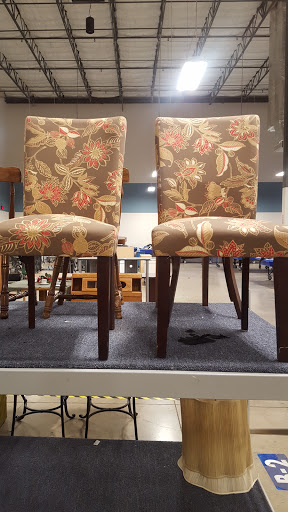 Thrift Store «Goodwill Clearance Center & Donation Station», reviews and photos, 4810 Eisenhauer Rd #240, San Antonio, TX 78218, USA