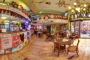 Muter Cafe & Beer (Muter Pub Gozsdu) image
