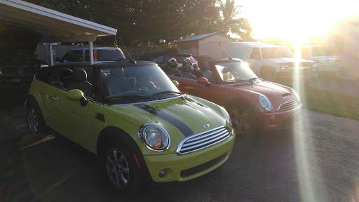 Auto Body Shop «Kpm Auto Exports Inc», reviews and photos, 1391 N Killian Dr, West Palm Beach, FL 33403, USA