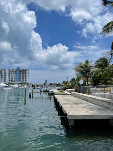 Hotel «The Standard Spa, Miami Beach», reviews and photos, 40 Island Ave, Miami Beach, FL 33139, USA