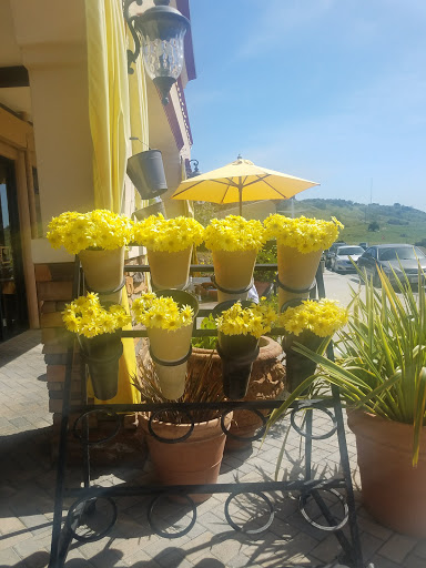 Cafe «Yellow Vase», reviews and photos, 31248 Palos Verdes Dr W, Rancho Palos Verdes, CA 90275, USA