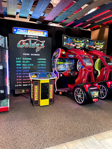 Sporting Goods Store «SCHEELS», reviews and photos, 101 Jordan Creek Pkwy #4000, West Des Moines, IA 50266, USA