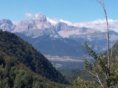 Eglise des Pras à La Salette-Fallavaux