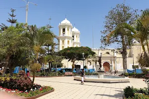 Plaza de Armas de Lambayeque image