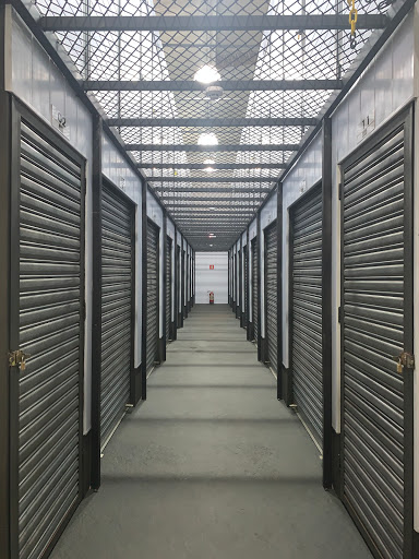 Logo da empresa - UdiBox Self Storage